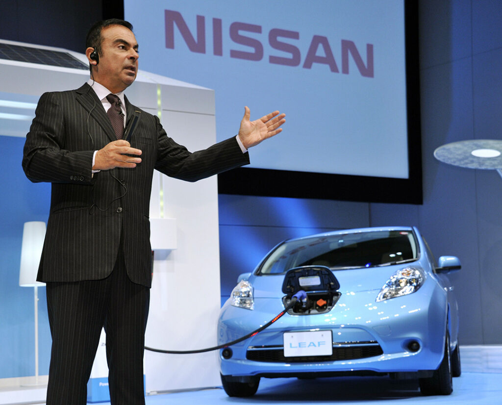 Carlos Ghosn Nissan Leaf