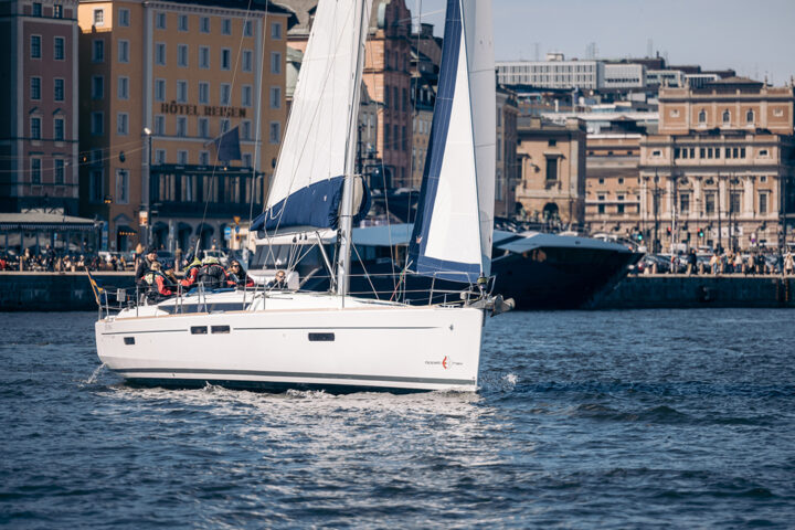 Segelbåt i Stockholm city