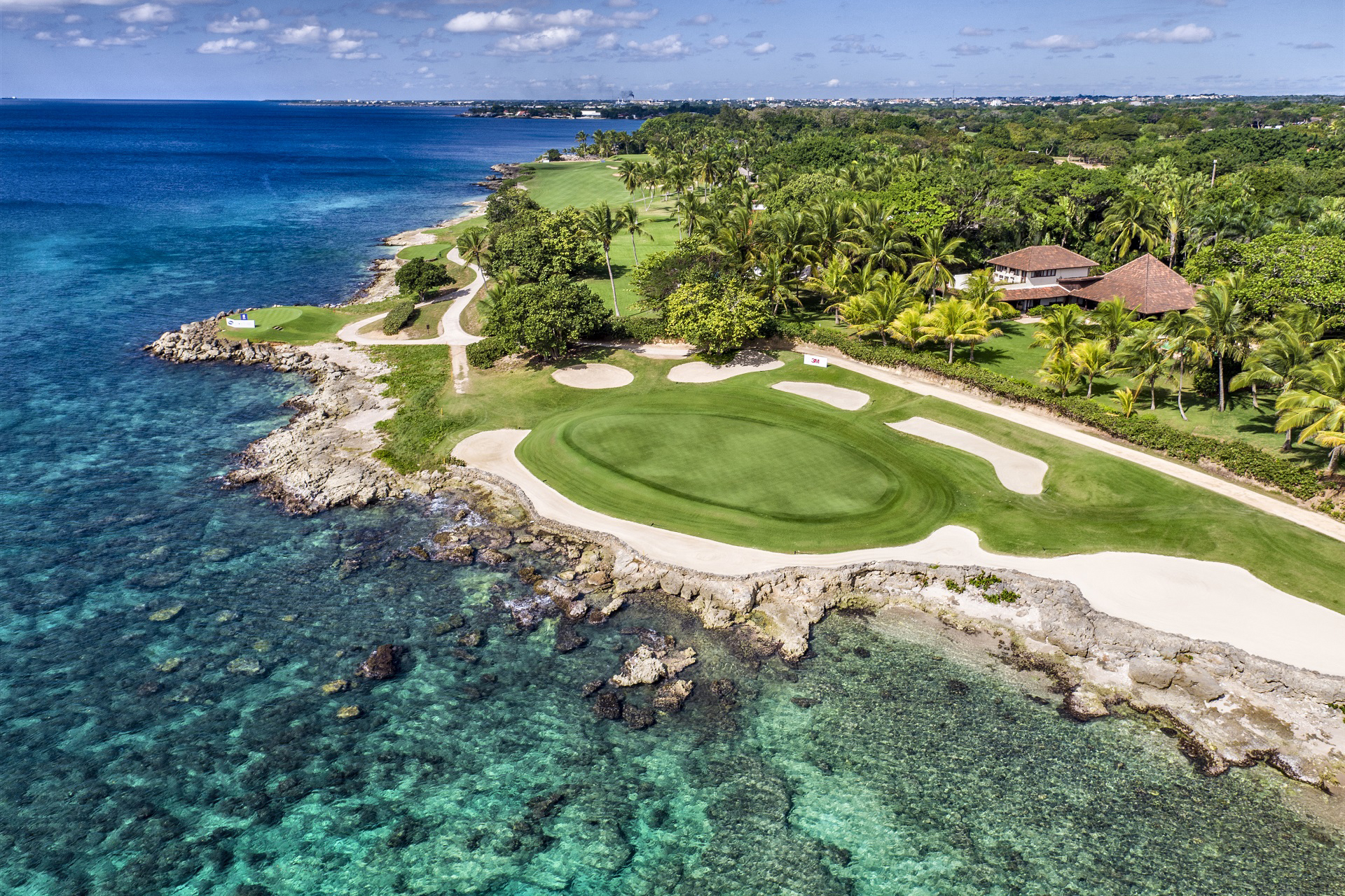 casa de campo gplfbanan från ovan