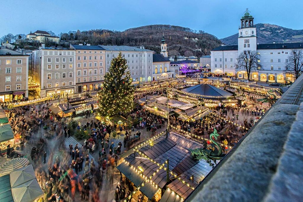 Vy över en vintrig stad