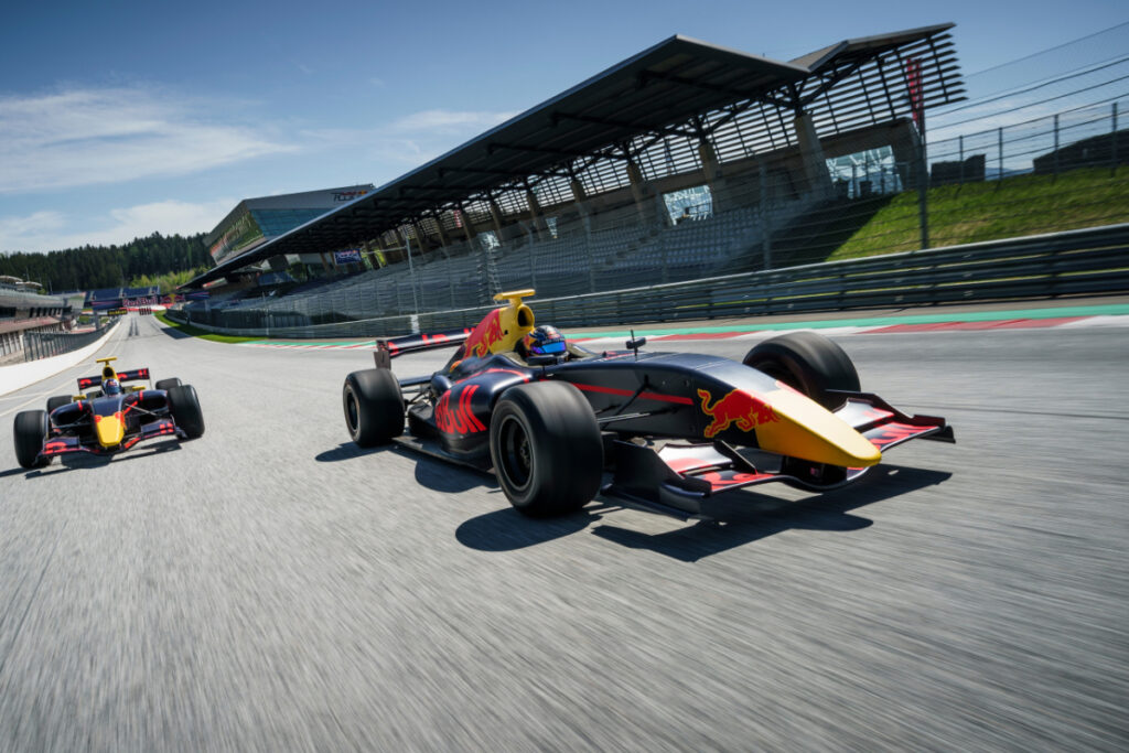 Formel Renault 3.5 read bull