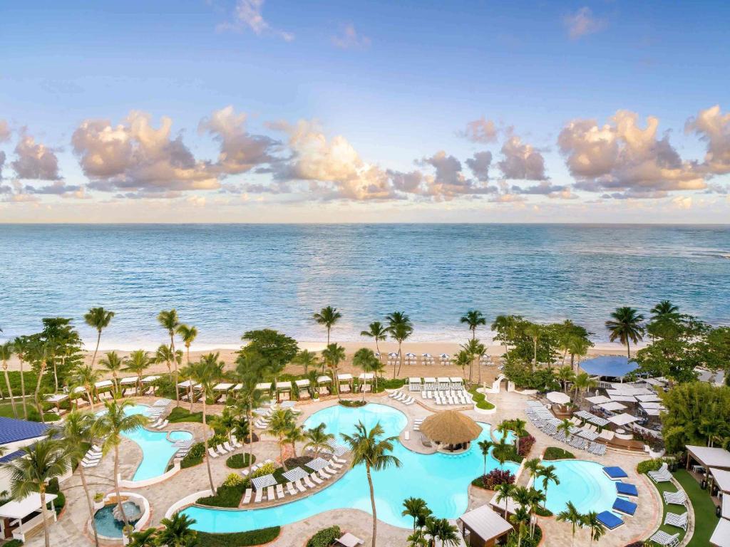 Fairmont El San Juan i Isla Verde poolområdet