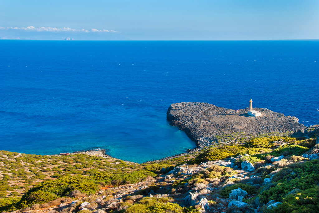Fyren vid Kap Apolytaras söder om ön Antikythera, en av de äldsta fyrarna i Grekland.